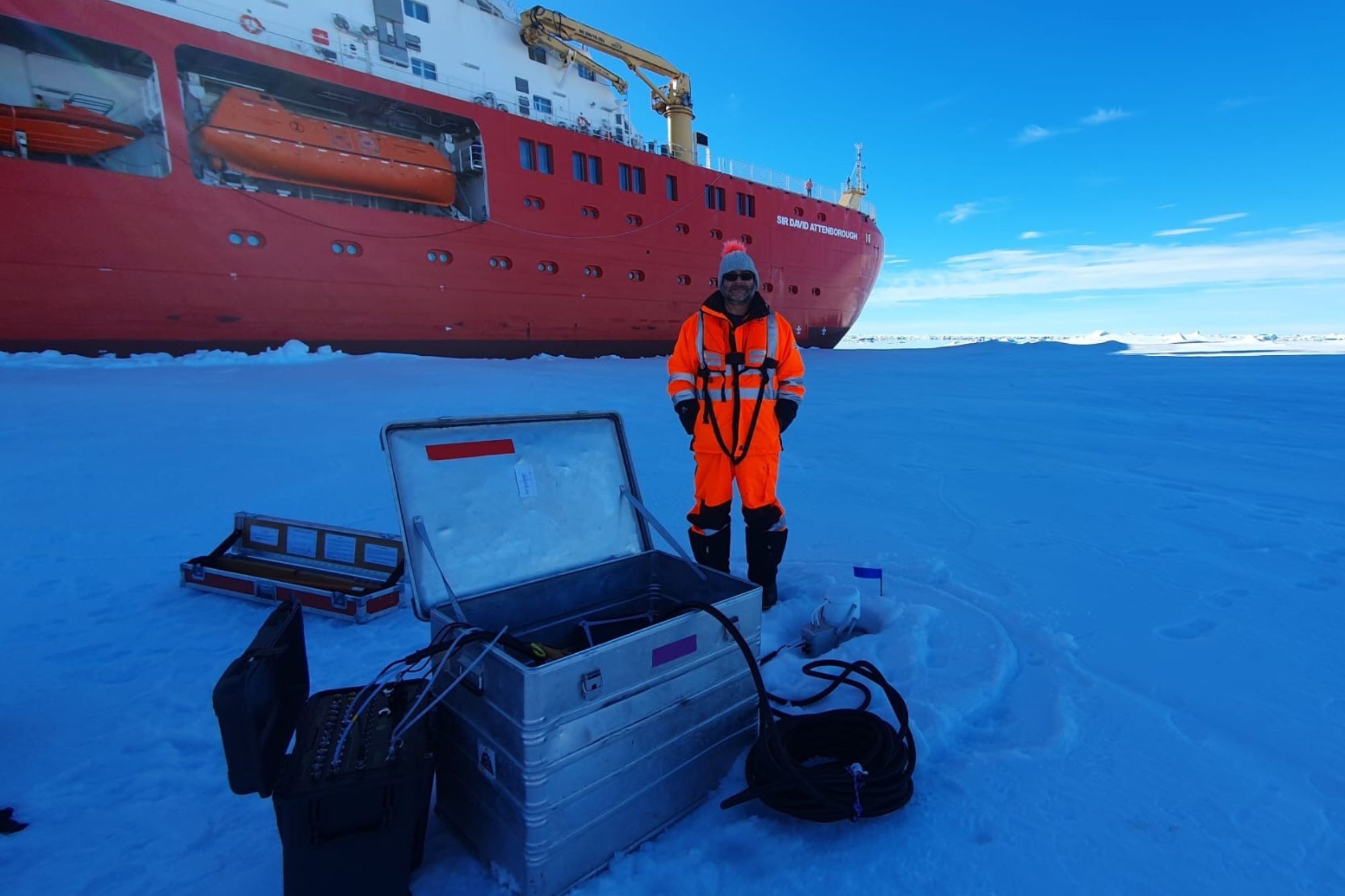 Above: PML’s Ian Brown – Marine Chemist – pictured on the sea-ice on the Weddell Sea with the new technology used to measure the air-sea gas exchange of nitrous oxide and methane through the ice. 